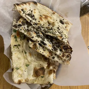 Mushroom mint naan