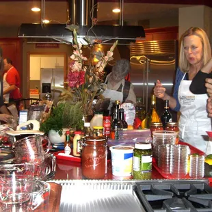 Team building class at Builder's Source in Albuquerque.