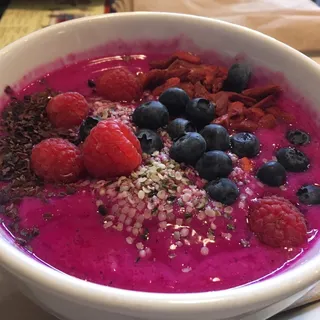 Jane's Dragonfruit Smoothie Bowl