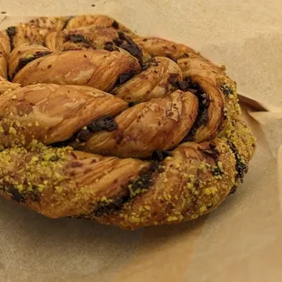 Pistacchio and Olive Twist