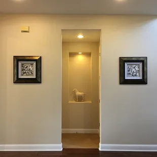 I can always find elegant art for any space at Janeen's.