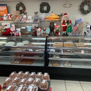 Cakes, Cookies &amp; Brownies