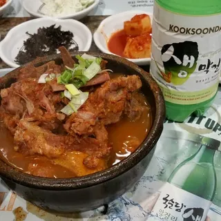 2. Kimchi Gamjatang