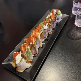 Spicy jang goon roll