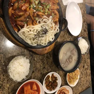 Stir fried Octopus with noodles