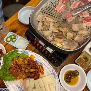 Samgyeobsal(Pork Belly BBQ) with Tofu-Kimchi