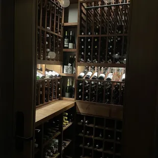 Wine closet