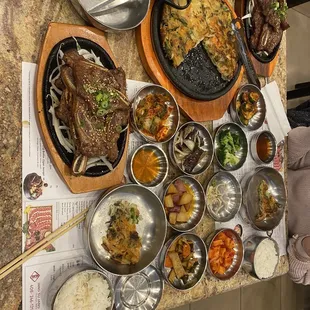 Galbi, vegetable pancake, &amp; side dishes
