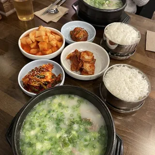 Seolleongtang with Assorted Meat