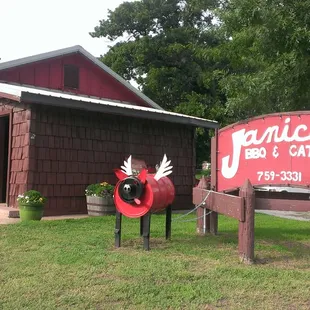 a sign for the restaurant