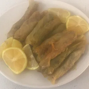 Malfouf! (Stuffed Cabbage.)