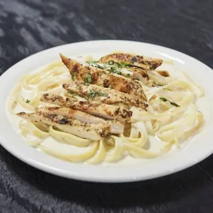 Fettuccine Chicken Alfredo