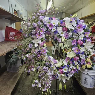 Loved how Richard designed the wreath for my mom's funeral