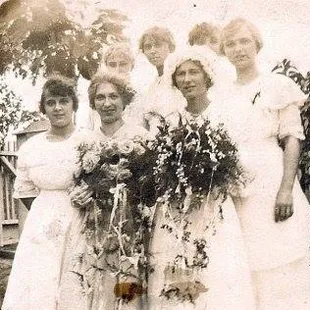 Here's a photo from our 1st generation of florists! It was taken back in the 1920's, not even a decade after our doors first opened.