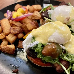 Eggs Benedict was EggCellent!