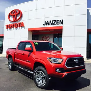 2016 Toyota Tacoma TSS