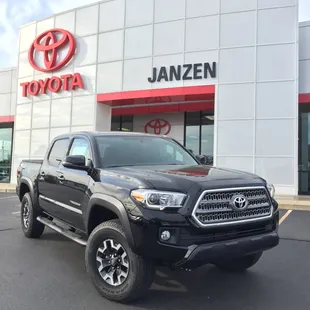2016 Toyota Tacoma TRD Off-Road