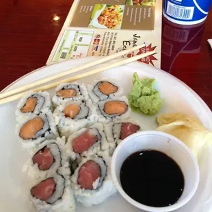 Tuna and salmon rolls freshly made