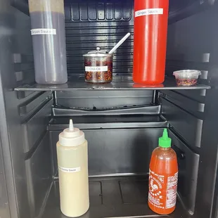 A pic of the Condiments in a Cooler.