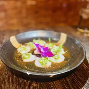 Teramoto scallop sashimi