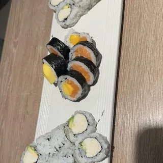 Mango Salmon Roll