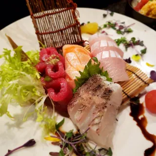 Sashimi Ensemble Lunch Special