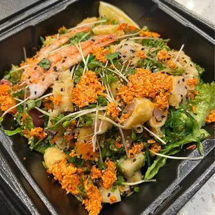 $17.99 loaded seaweed salad