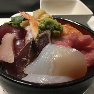 Mini Chirashi Bowl*