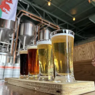 4-beer flight
