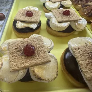 S&apos;mores Donut