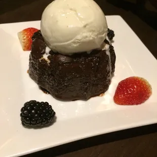Chocolate lava cake