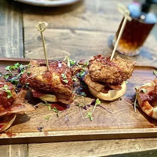 POLLO &amp; WAFFLES 4 mini waffles bathed in agave syrup, bacon  boneless fried chicken (spicy option add 2)