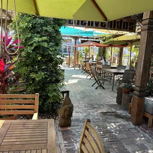 Entrance and seating