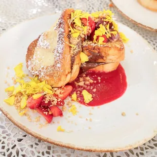 Nutella-Stuffed French Toast