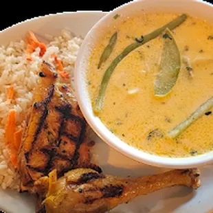 Sopa de Gallina India con su sopa con crema