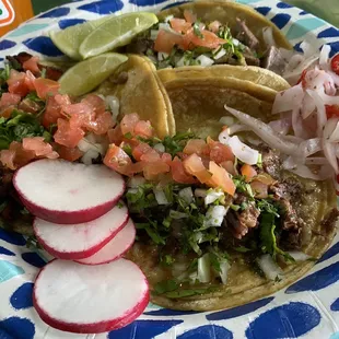 Cabeza, lengua and tacos pastor