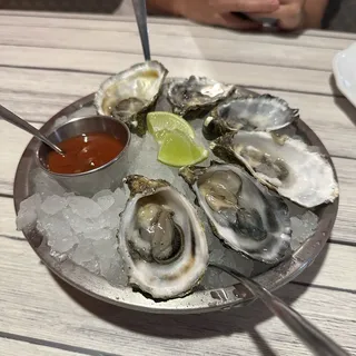 Fresh Oysters - 6 pcs.