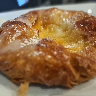 Cheese danish