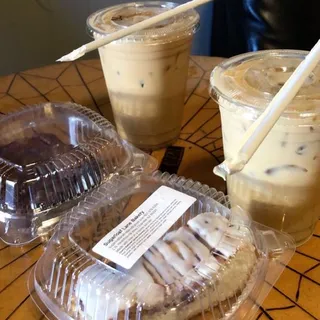 Iced Vanilla Latte