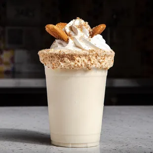 Banana Cream PIe CakeShake