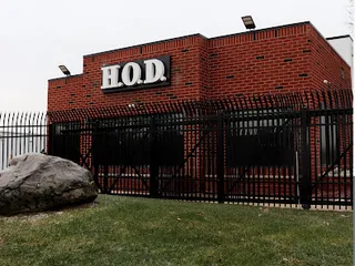 House of Dank Recreational Cannabis - Center Line