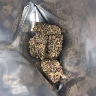 Free 8th I got for spending over $100, strain is jealousy, super dankkk