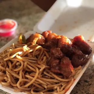 Honey Chicken, Orange Chicken and Chow Mien!