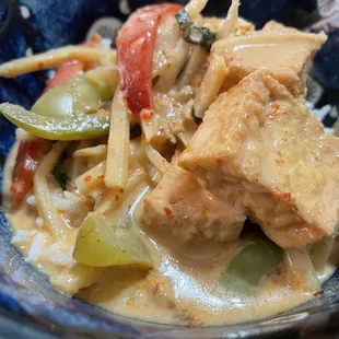 Ruby red curry with tofu &amp; white rice