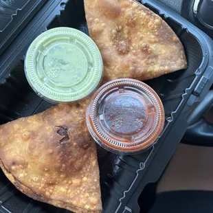 Veggie samosas