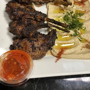 Lamb chops with hummus