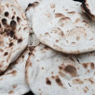 Fresh, hot tanoor bread. Yummy!