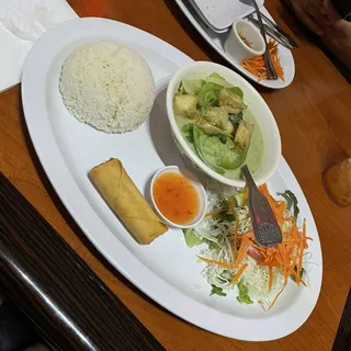 L10. Green Curry Lunch Special