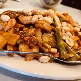 a plate of stir fried vegetables