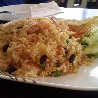 PINEAPPLE FRIED RICE
